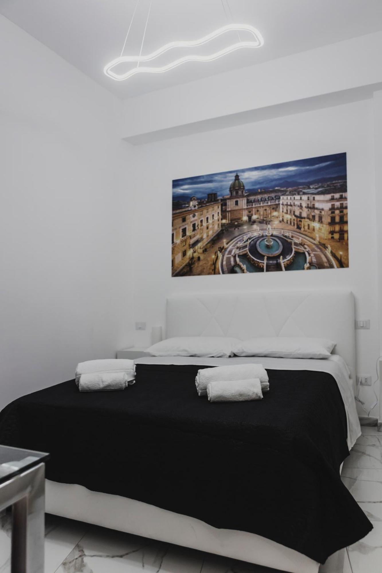 Mariblu Palermo Hotel Exterior photo