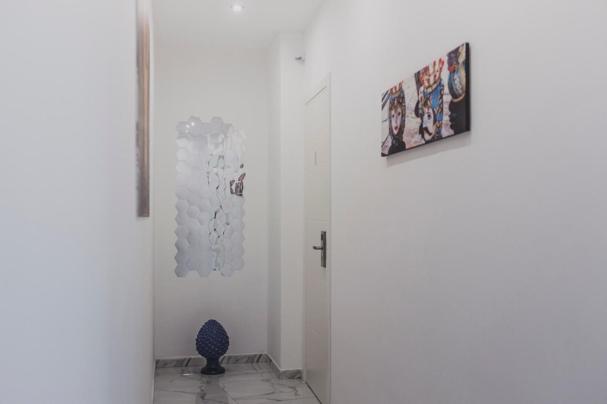 Mariblu Palermo Hotel Exterior photo